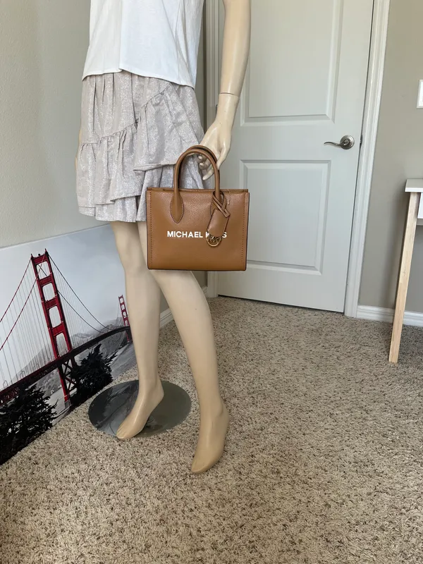Michael Kors Purse - Image 9