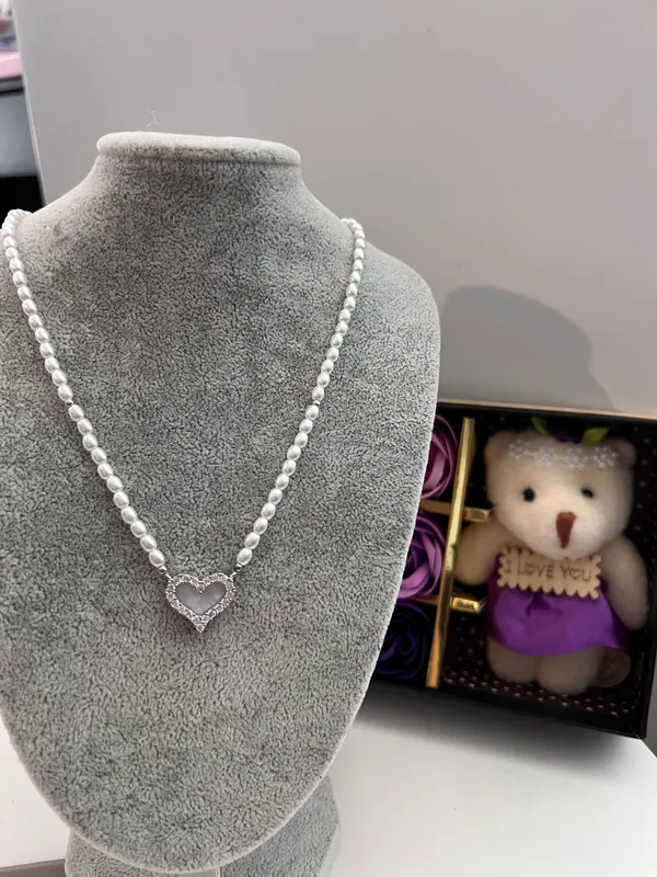 Women's Zirconium Love Pearl Necklace - Image 4