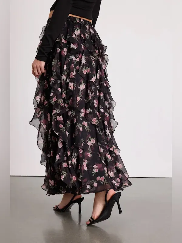 Lulu’s Carion Black Floral Ruffled Maxi Skirt - Image 4