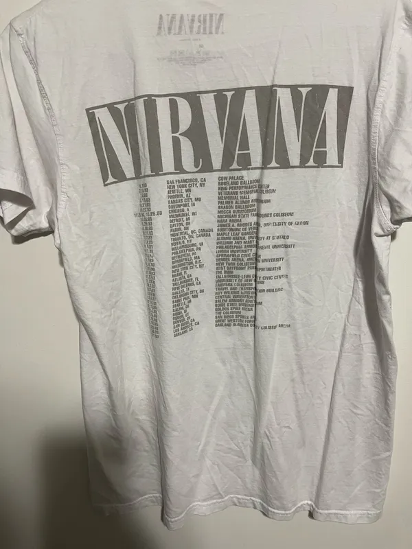 Nirvana Vintage concert Tee White Size M - Image 3
