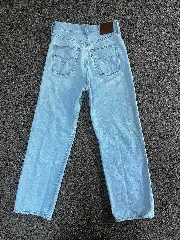 Levi’s Ribcage Straight Ankle Jeans - Image 5