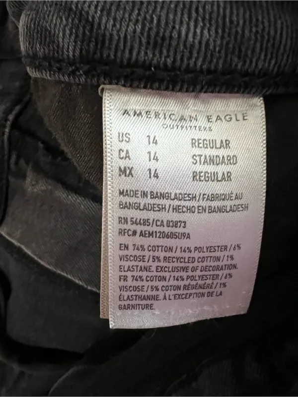 American Eagle Curvy Mom Washed Black High Rise Denim Jeans - Image 10