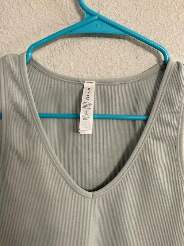 Athleta aurora tank top - Image 3