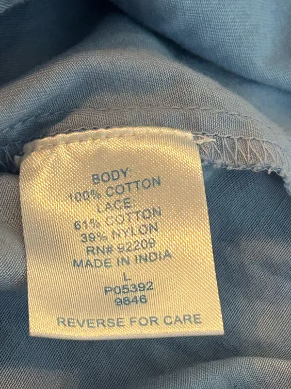 Karen Kane A stylish denim set. Size L. $45. - Image 8