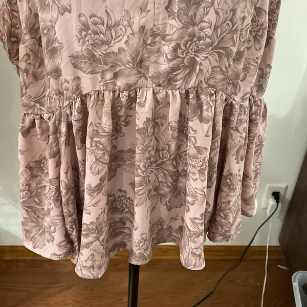 Torrid floral print peplum Georgette midi tank size 1X - Image 8