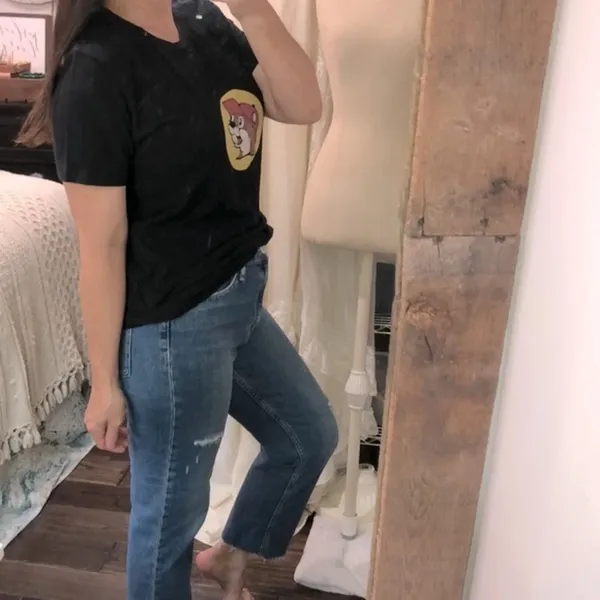 Buc-ees black T-shirt size medium cotton - Image 4