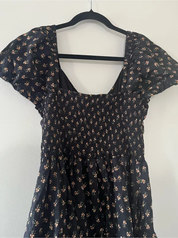 Black Orange Floral Print Puff Sleeve Smocked Midi Dress Medium Cottagecore - Image 9