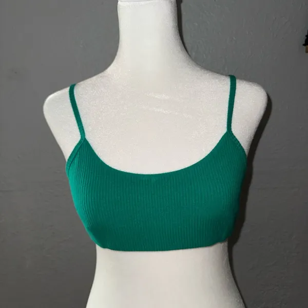 ALO Yoga Ribbed Manifest Bra in Green‎ Emerald Medium Limited Edition NWOT - Image 2