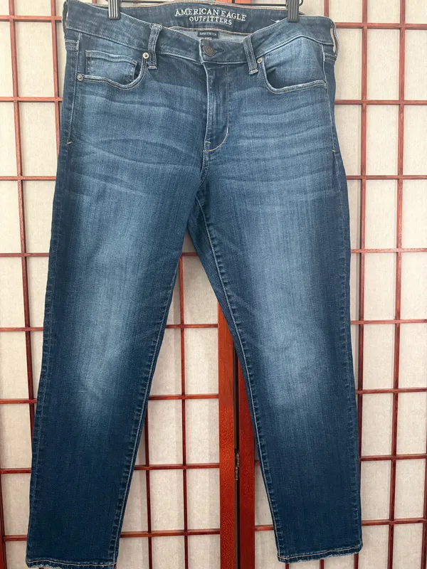 American Eagle Jeans Skinny Stretch straight leg size 12 short - Image 7
