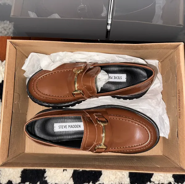 Steve Madden Loafers - Image 4