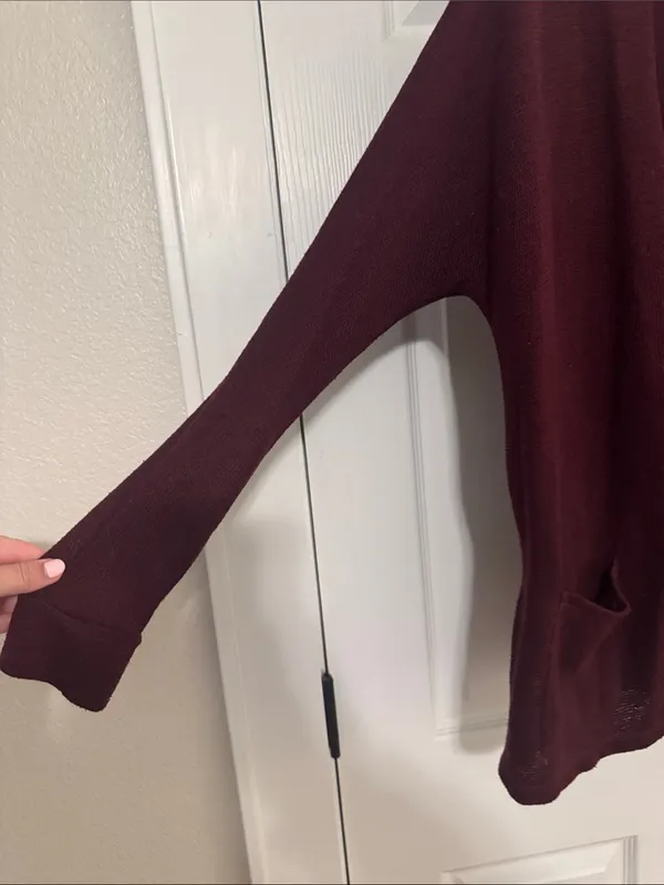 American Eagle Outfitters Burgundy Cardigan with Pockets and Button Closure - Image 4