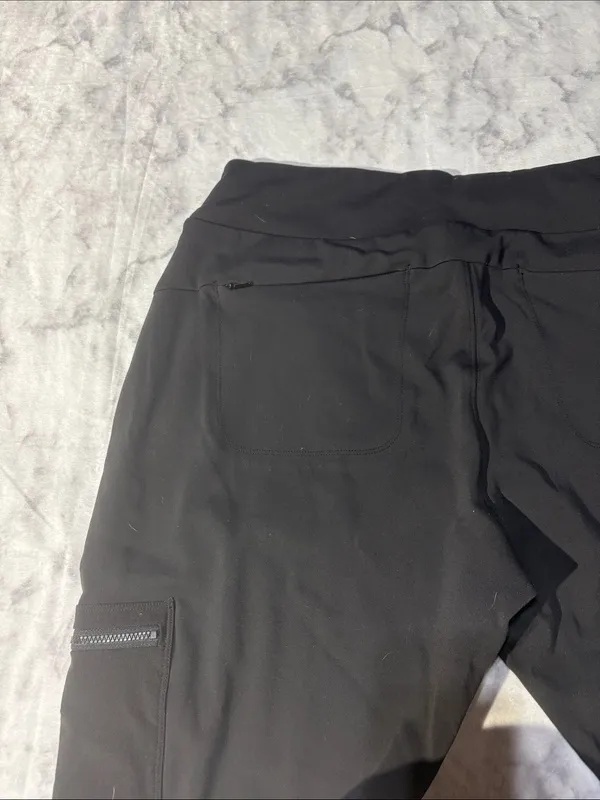 Athleta Highlands Hybrid Cargo - Size 16 - Image 7