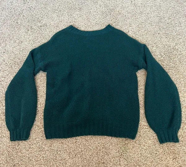 Hollister Green Sweater - Image 2