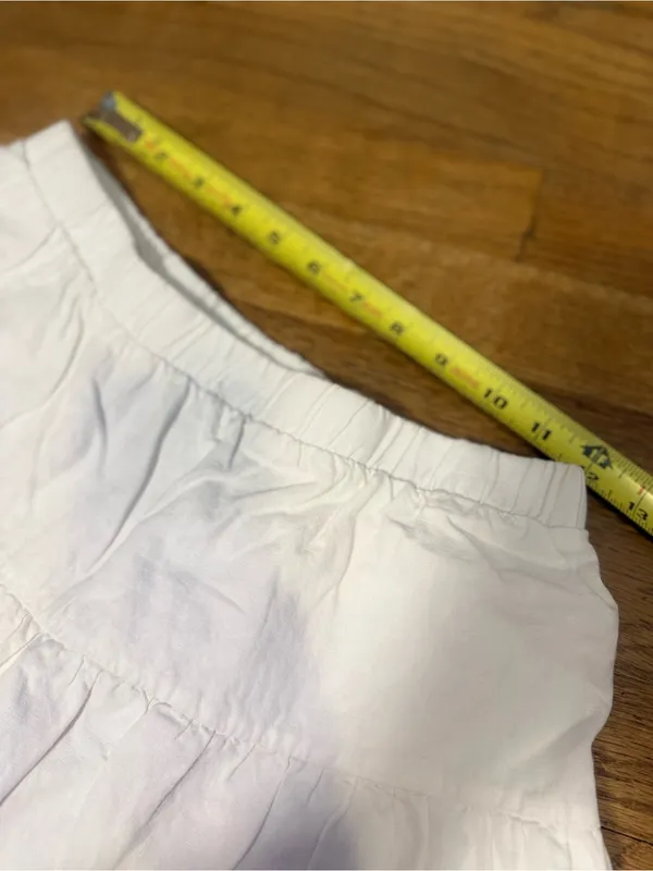 Bershka White Ruffled Mini Skirt Size Medium - Image 6
