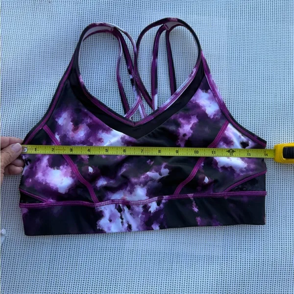 LULULEMON Women's Purple Sports Bra SIZE 8 - Image 8