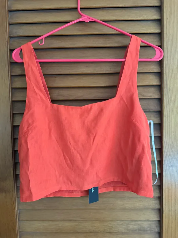 Lulus NWT Matching Set Crop Top And Shorts - Image 2
