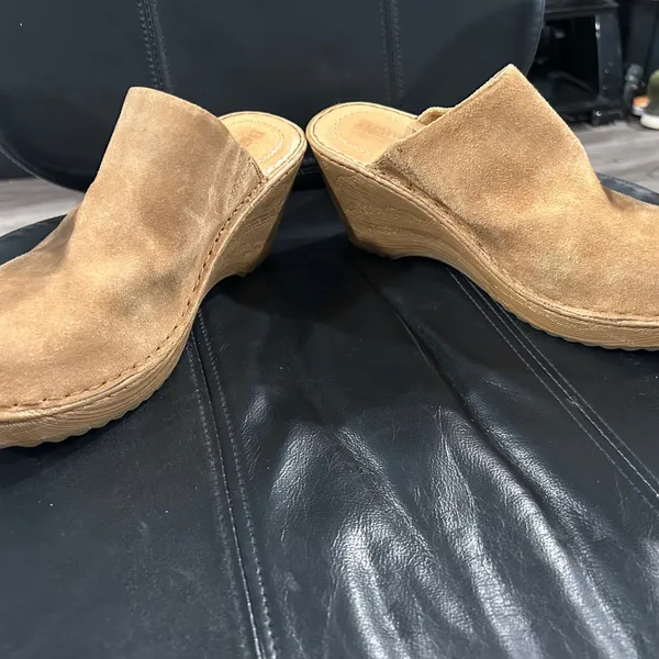 Born women’s Light Brown Suede Loafers Tan Size 10 - Image 6