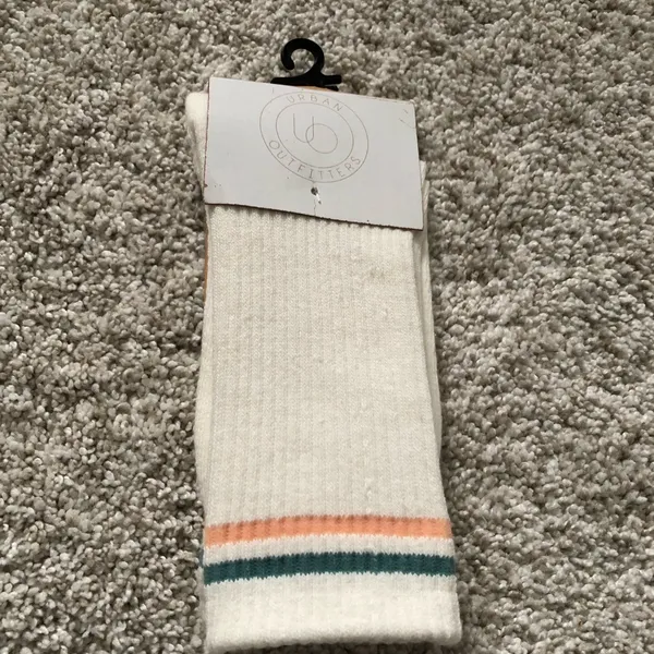 New Urban Outfitters athletic stripe crew socks, one size, 80% cotton - Image 4