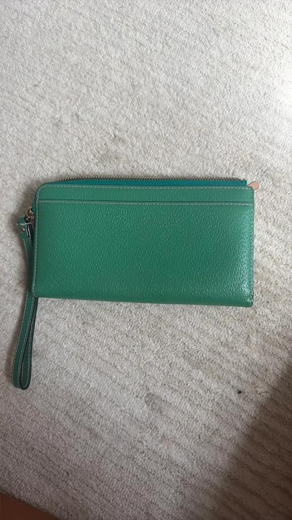 Kate Spade Wallet Leather - Image 3