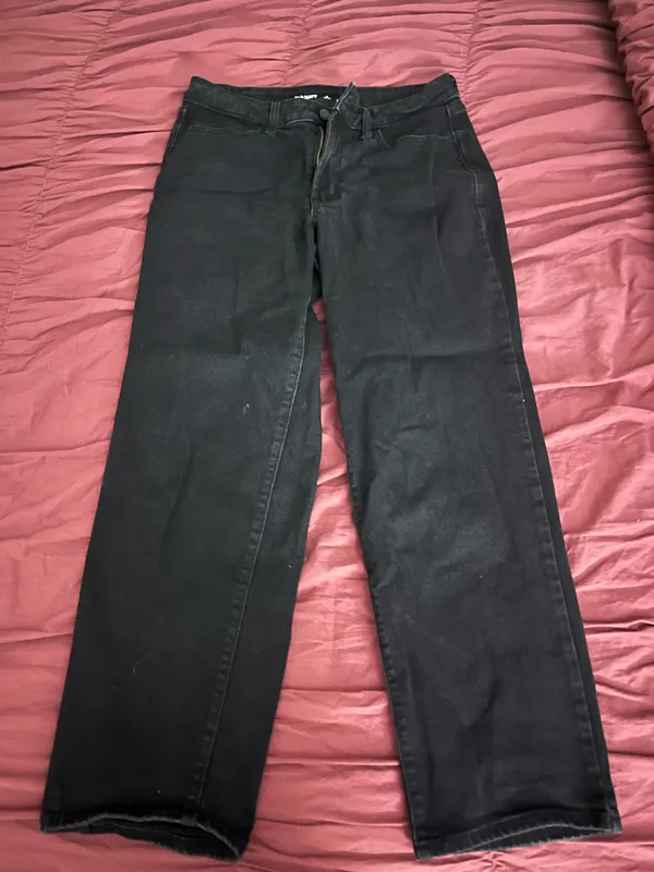 Old Navy Wow Loose High-Rise Jeans 6 - Image 2