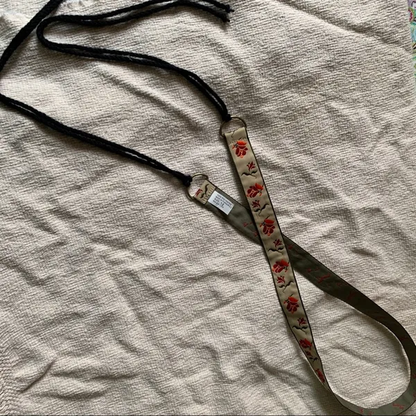Vintage fabric tie belt with strings - Image 4
