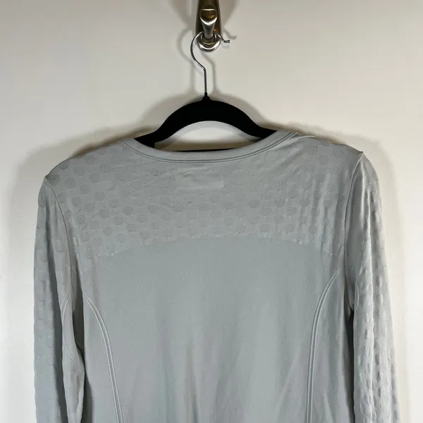 The North Face Womens Scarlette Top High Rise Grey Long Sleeve‎ Large Outdoor - Image 10