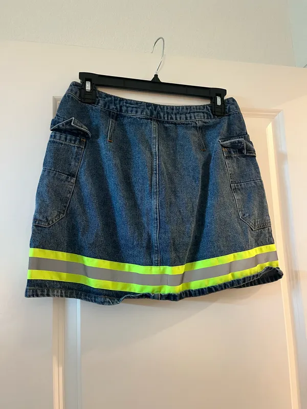 Signature 8 Denim Skirt - Image 4
