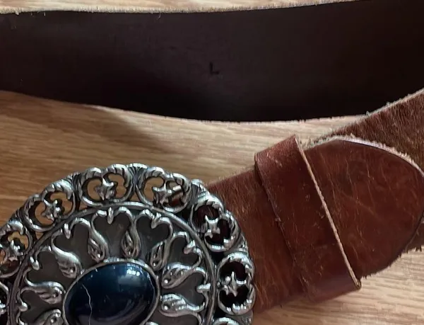 Large leather belt - Image 3