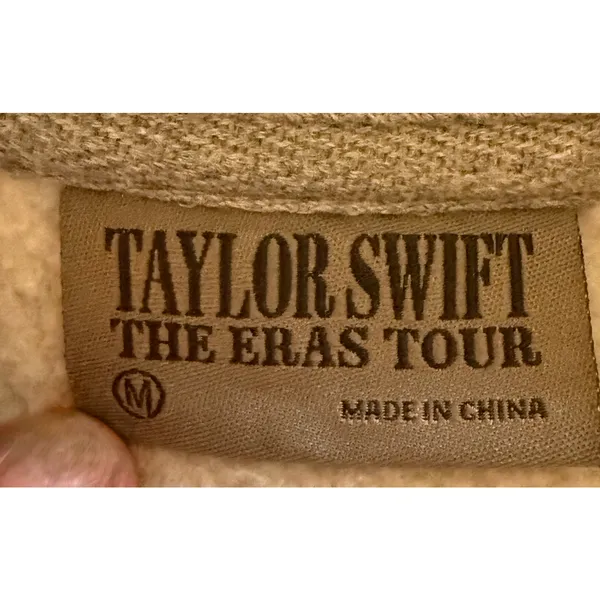 Taylor Swift Eras Tour Sweatshirt Size M Gray Graphic Logo 1/4 Zip Official Merc - Image 2