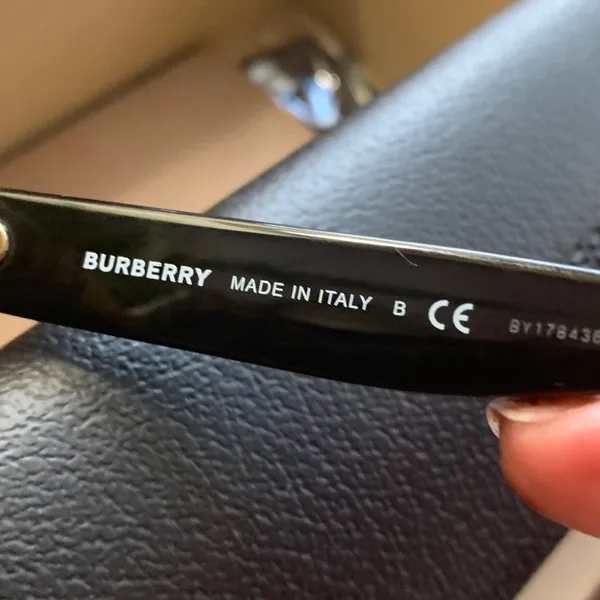 Authentic BURBERRY 52 Butterfly acetate plaid logo Sunglasses - Image 8