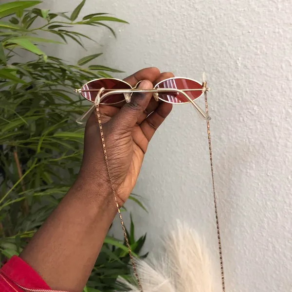 RARE 90s Vintage Retro Red Gold oval round sunglasses with chain-Unisex #hippie #boho #hipster #indie #festival - Image 7