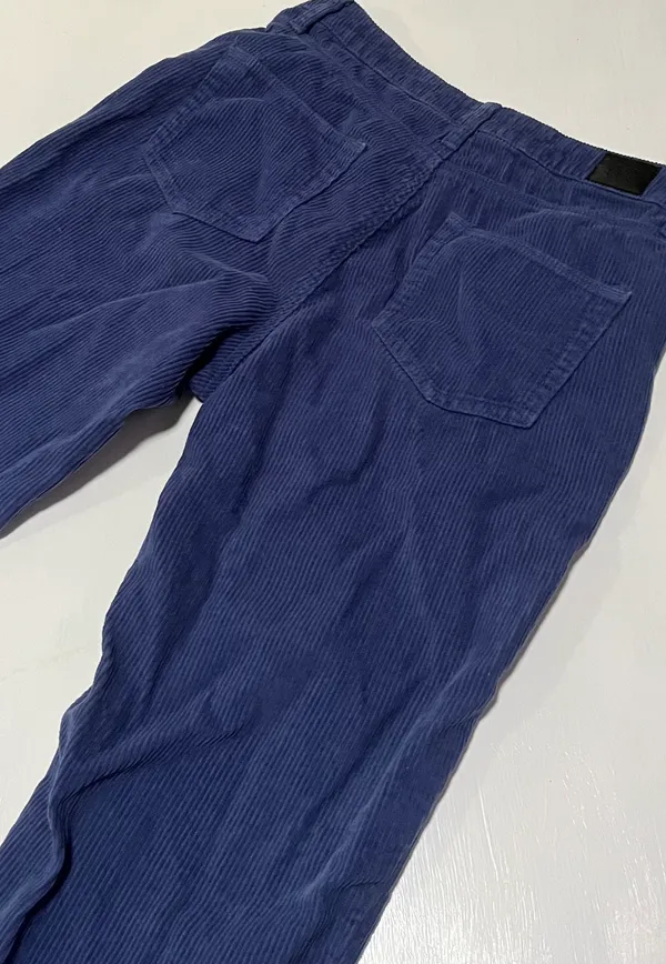 Urban Outfitters mom jeans - Image 3