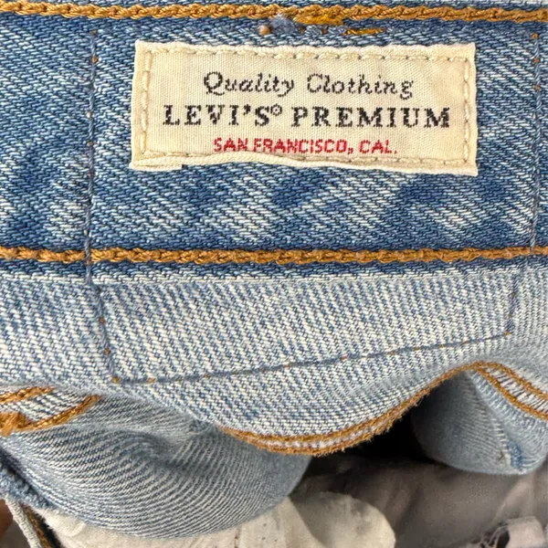 Levi's Wedgie Distressed‎ Raw Hem Jeans in Blue Size 27 - Image 8