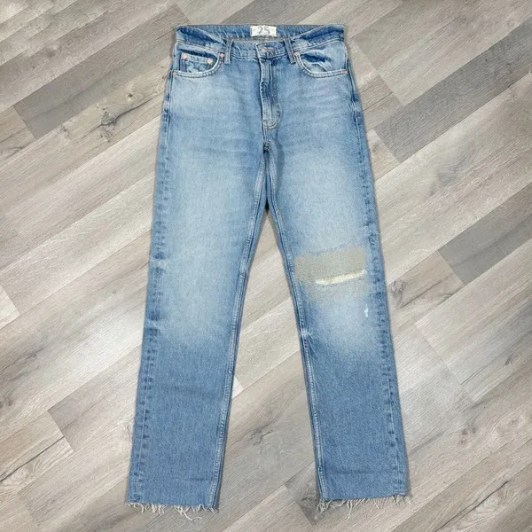 Free People We The Free Vixen Jeans 25 BluDistressed Cigarette Crop Raw‎ Hem - Image 5