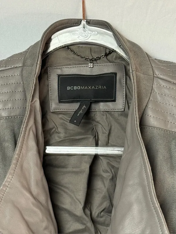 Y2K 2000s BCBGMAXAZRIA gray suede moto jacket - Image 2