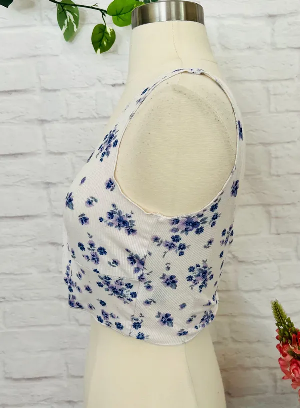 Boutique Ditsy Floral Crop Top - Image 3
