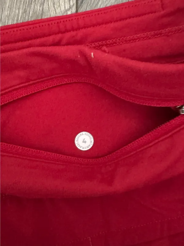Red Lululemon Speed Up Shorts 2.5" Low-Rise - Image 4