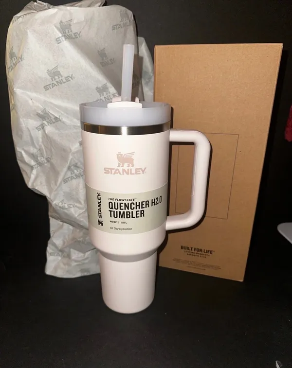 Stanley Flowstate H2.0 Quancher Tumbers Rose Quartz 30Oz NIB - Image 2