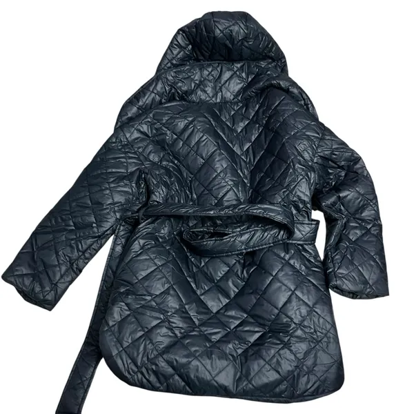 Women's Quilted Puffer Coat with Hood - Dark Navy Blue - Image 2