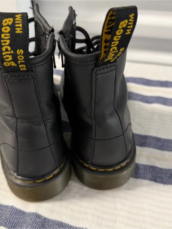 Dr. Martens Women’s 5 Black Leather 1460 Lace Up Combat Boots AirWair - Image 2