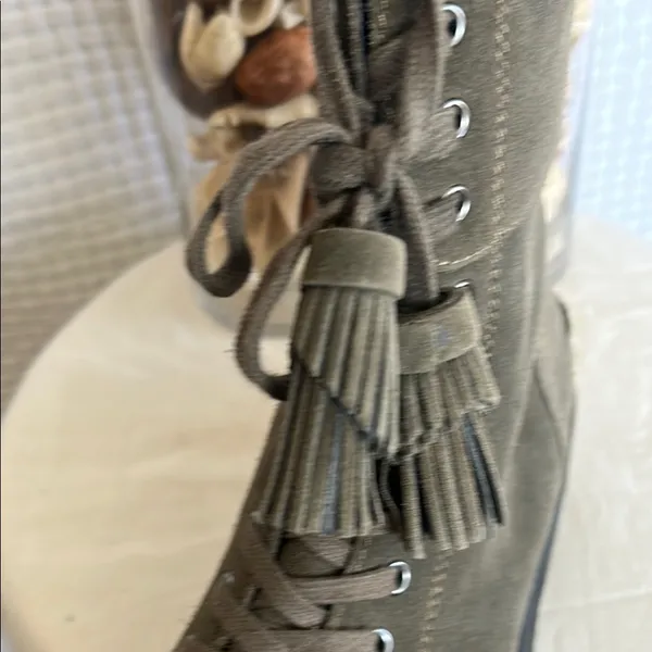 Franco Sarto Khaki Lace-Up Combat Boots Green Suede 8.5M US EU 38 - Image 11