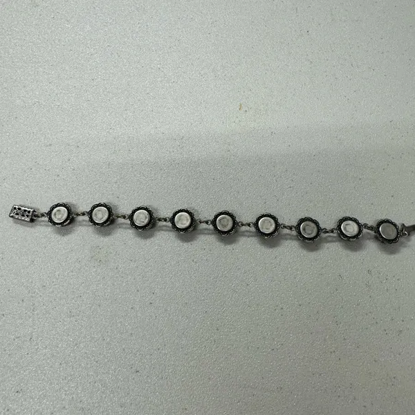 Vintage Silver Tone Rhinestone Flower Bracelet Delicate 90s Estate Jewelry - Image 5