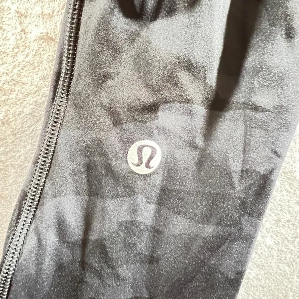1247 |‎ Lululemon Align Camo High Rise Athletic Yoga Leggings Black Womens 0 - Image 6