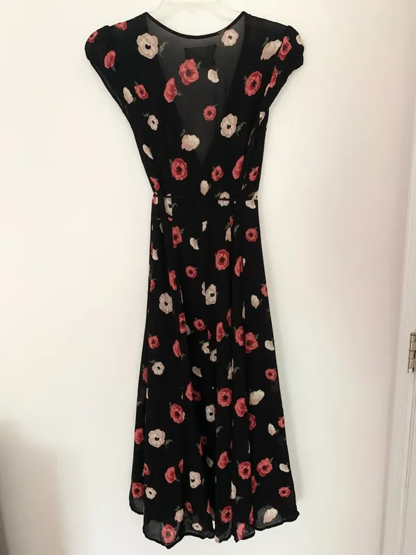 Reformation Carina Wrap Midi Dress Black Floral Viscose V Neck - Image 9