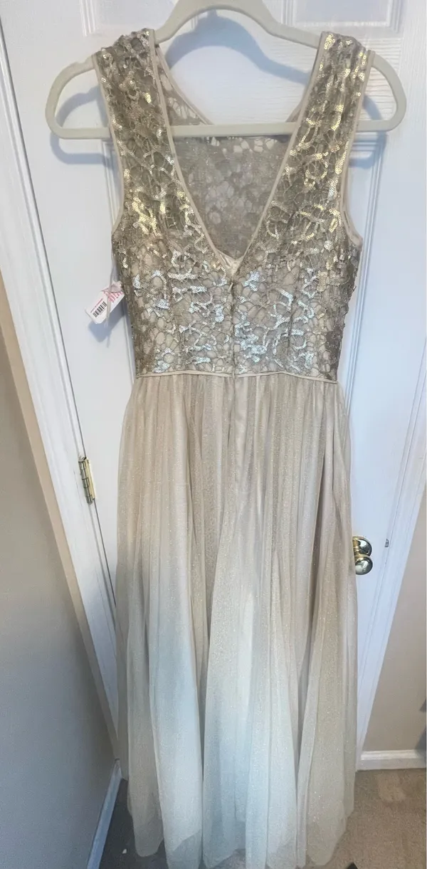 Aidan Mattox Gold Lace Tulle Sleeveless Long formal homecoming Dress 6 NWT - Image 3