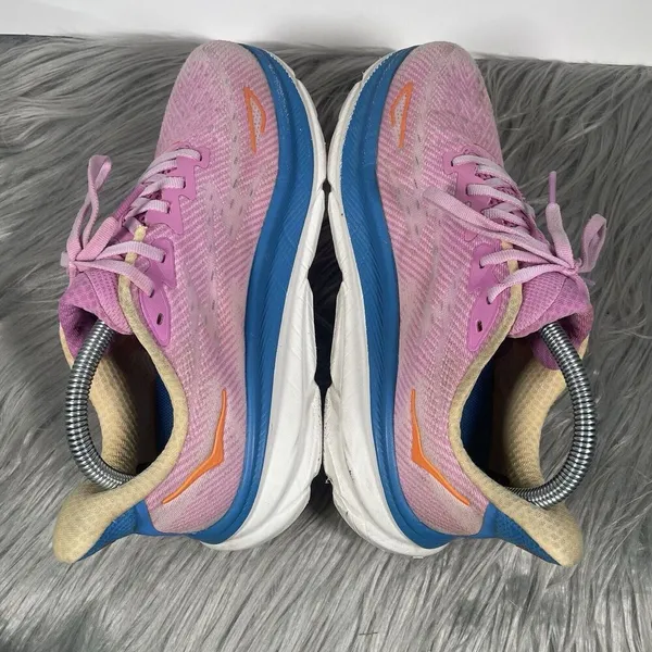 Hoka One Clifton 9 Womens Size 8 Shoes Pink Running Sneakers Athletic - Image 5