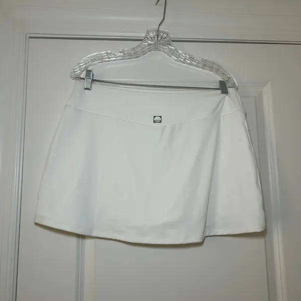 NWT Anthropologie Daily Practice Mini Skort in Waypoint white women's large - Image 4