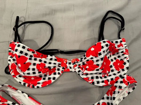 White Fox Boutique Bikini Set - Image 2