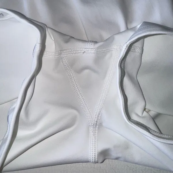 Lululemon Hit Your Stride Skirt White sz 8 , Skort, Tennis, Pickleball, Casual - Image 6
