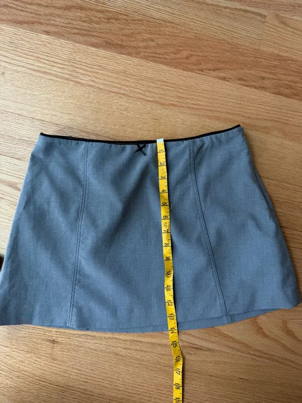 Zara Gray Mini Skirt Size Medium Black Bow Trim Office Siren - Image 6